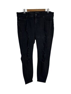 TORRID Feel The Fit Bombshell Skinny Black Destroyed Crop Ankle Jeans Size 18S